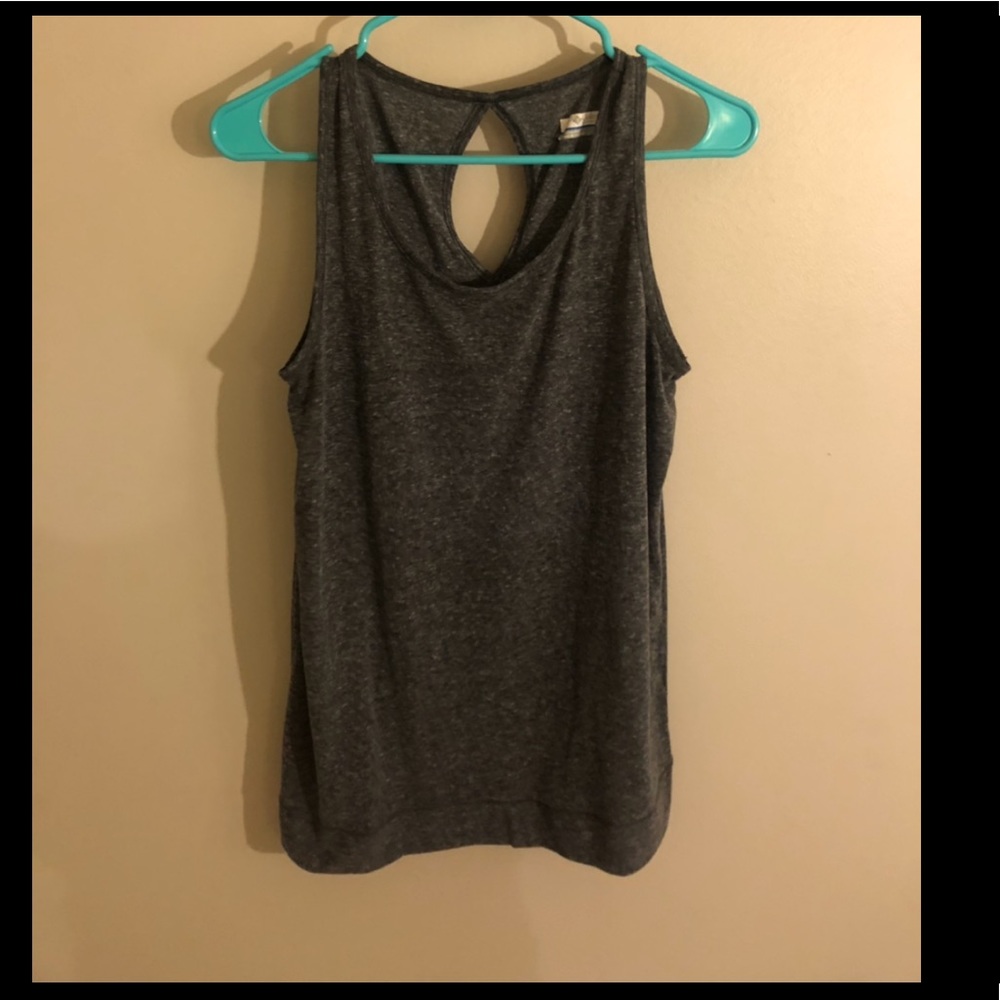 Women’s 2Pack Columbia Tops.